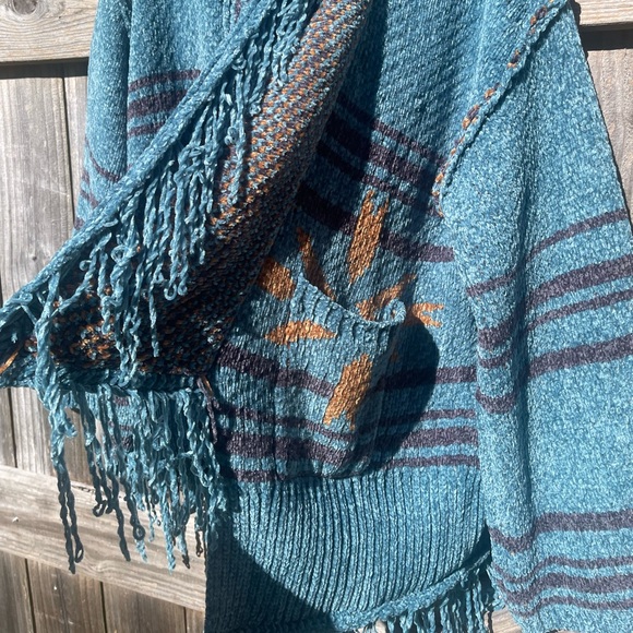 POL Teal and Brown Fringed Southwestern Cardigan - Picture 6 of 13